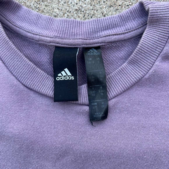 Adidas Sweater Women Size Small Purple Pullover Crewneck Sweatshirt Side Slit - Picture 7 of 8